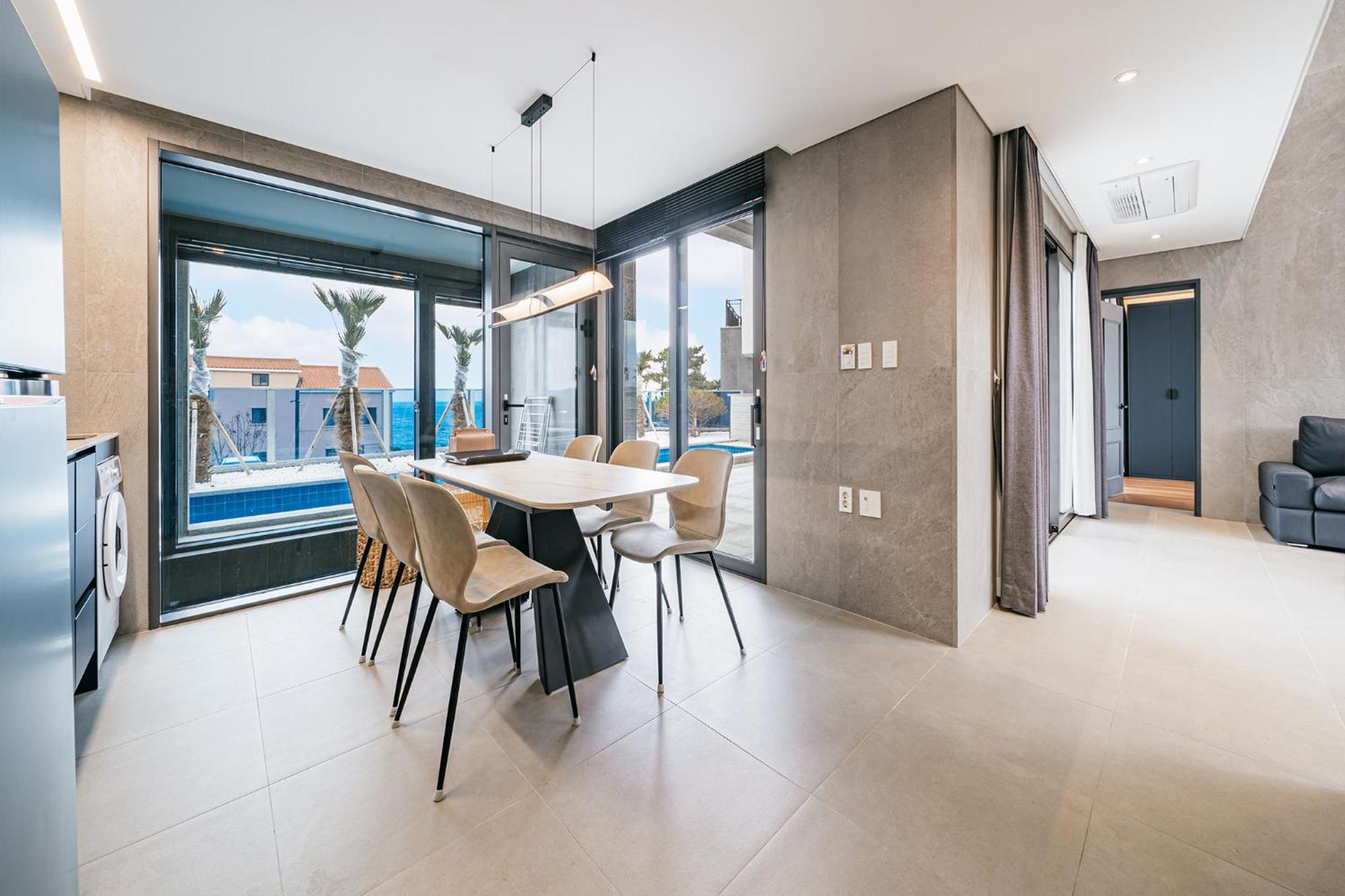 ג'גו Ddosi Aewol Pool Villa מראה חיצוני תמונה
