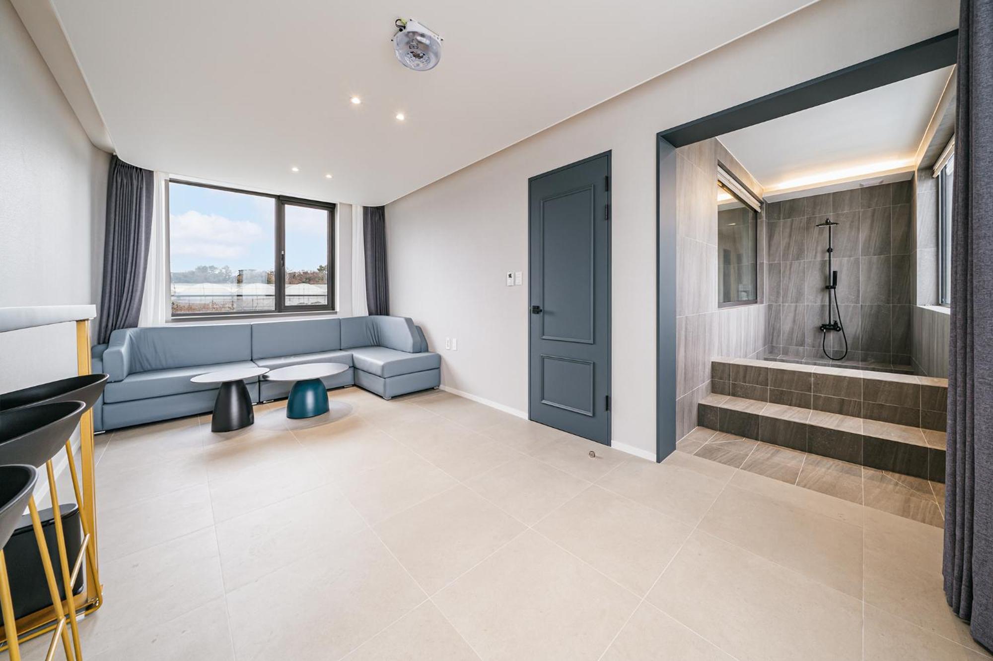 ג'גו Ddosi Aewol Pool Villa מראה חיצוני תמונה