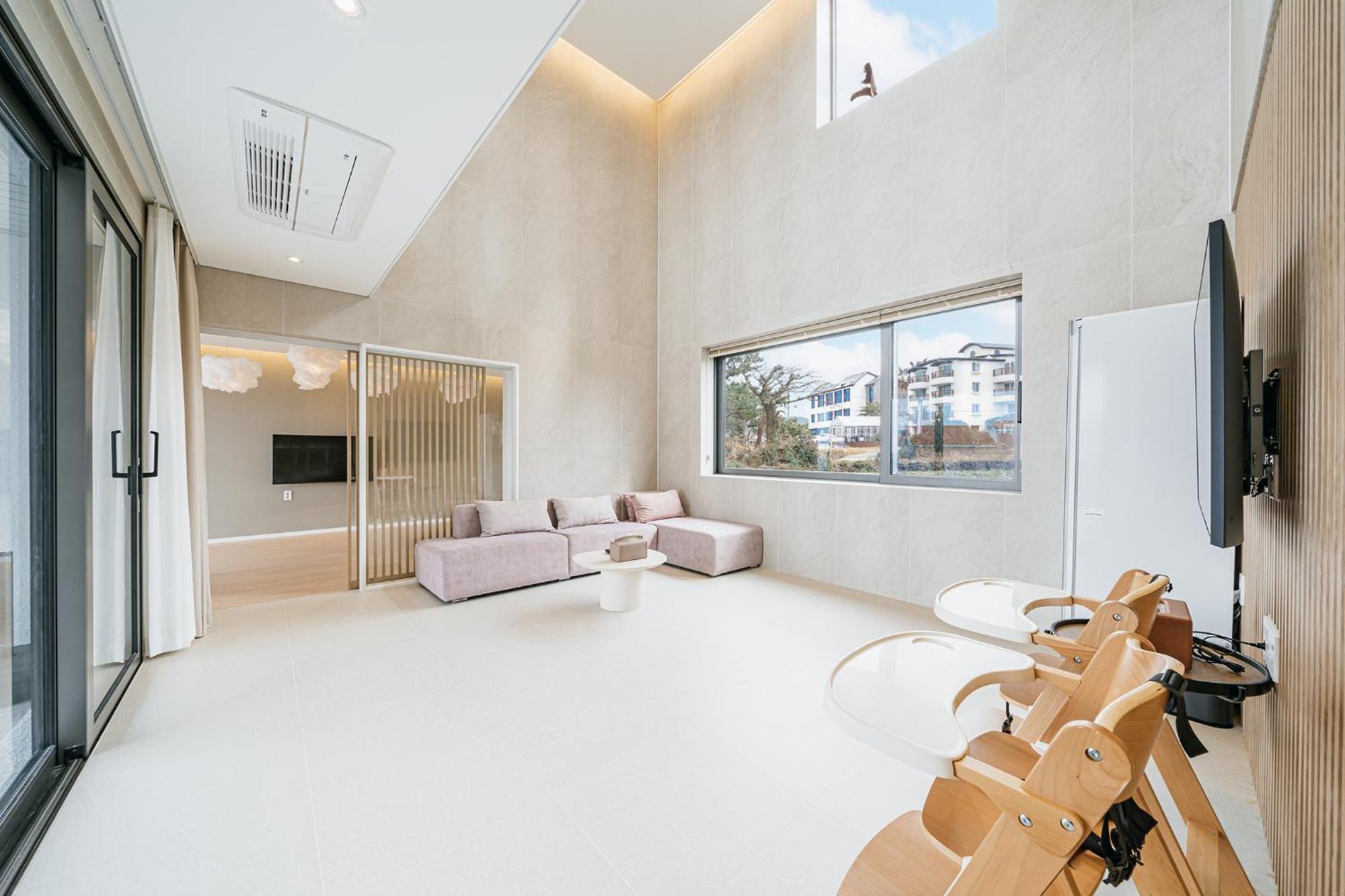 ג'גו Ddosi Aewol Pool Villa מראה חיצוני תמונה
